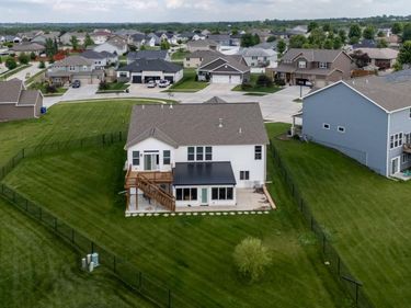8928 Trader Court, Lincoln, NE 68507