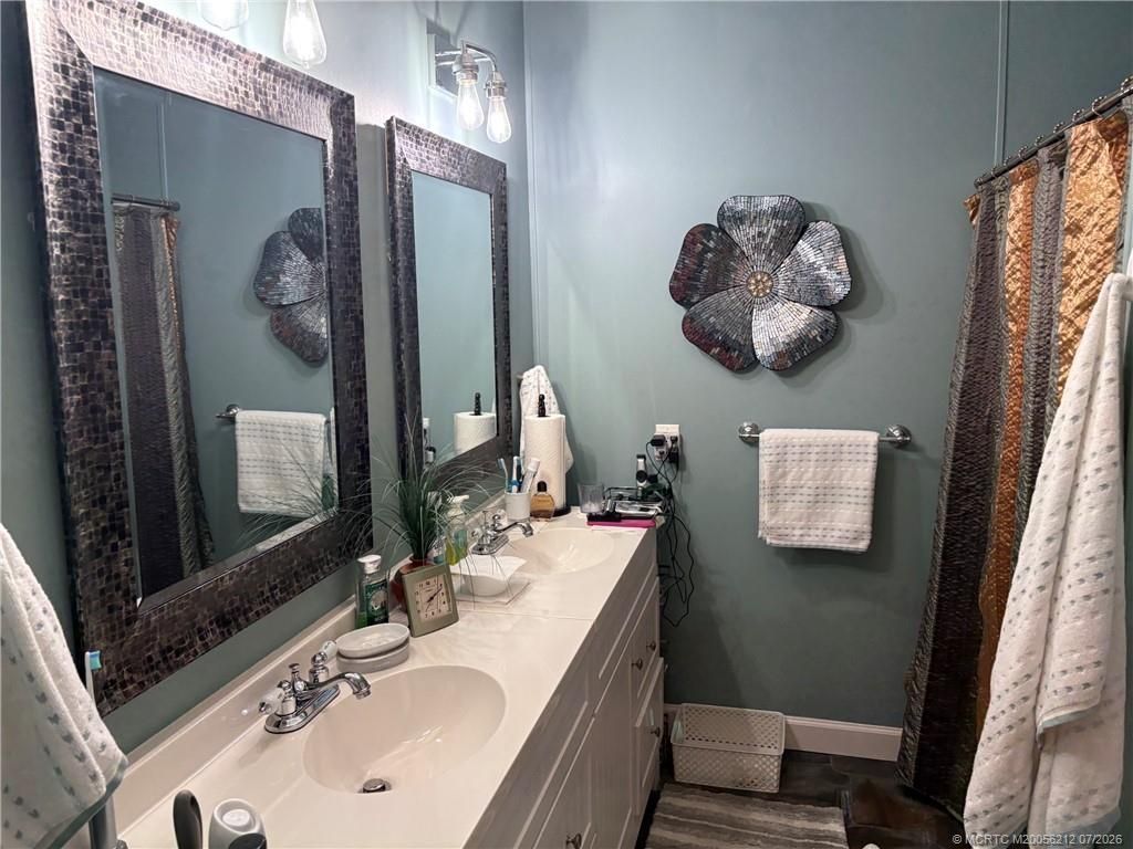 2458 SW Marquis Terrace , Stuart, FL 34997 Photo
