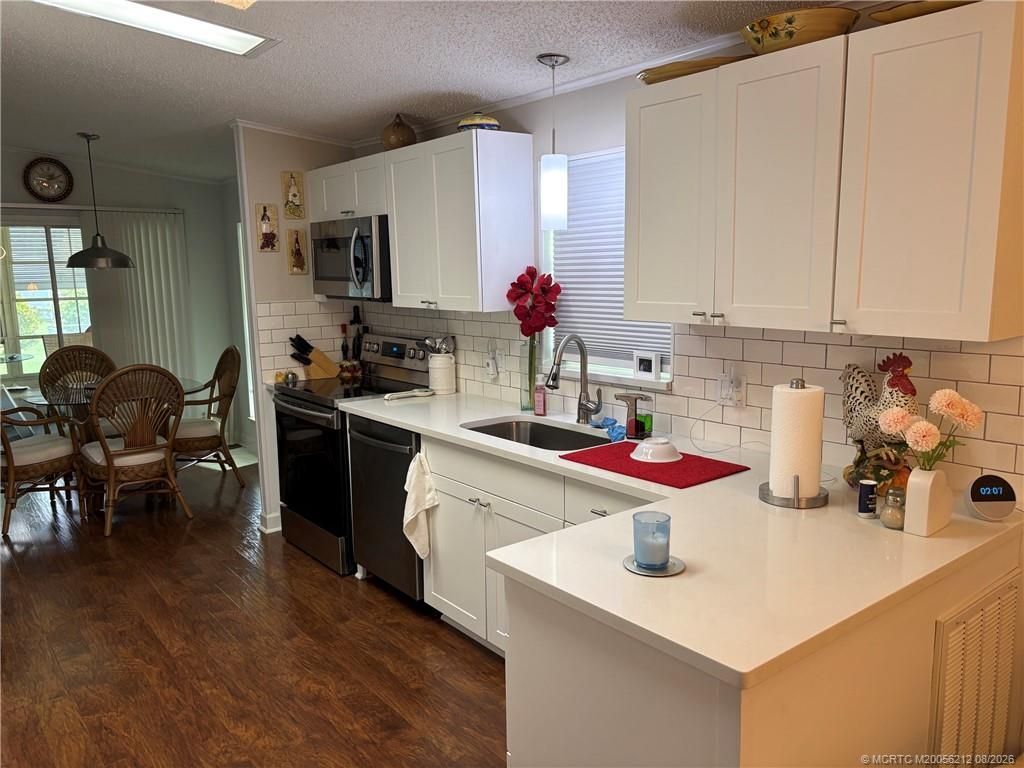 2458 SW Marquis Terrace, Stuart, FL 34997 Photo