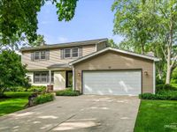 80 Bunting Lane , Naperville, IL 60565 primary photo