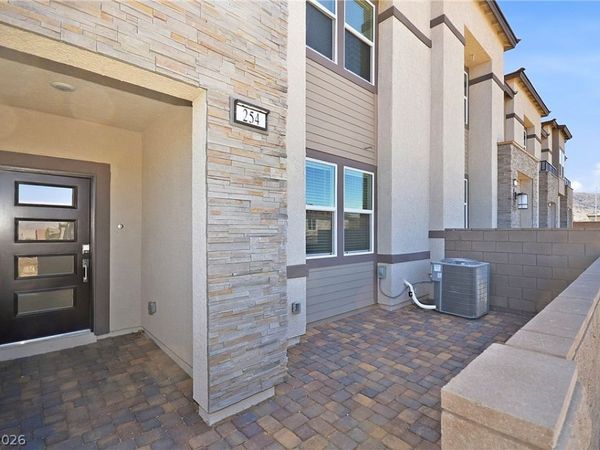 254 Walsh Peak Avenue , Henderson, NV 89015