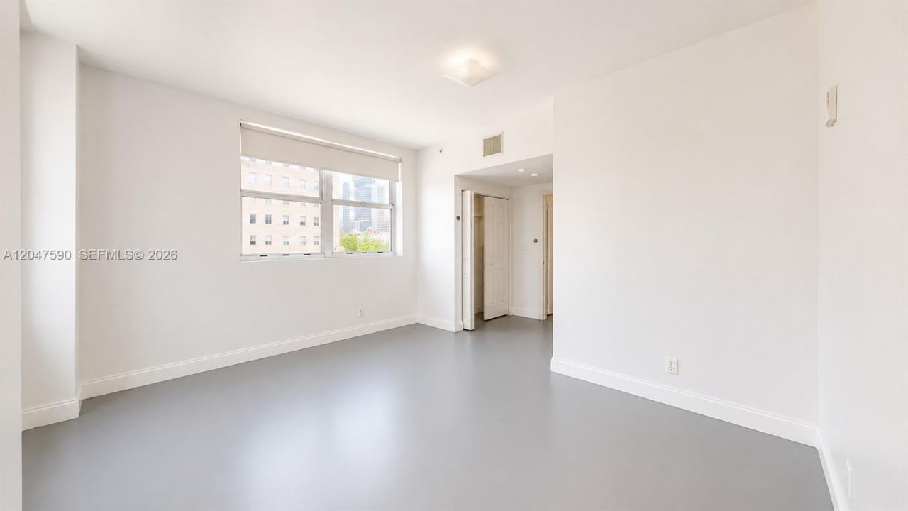 111 E Flagler St , Unit 810, Miami, FL 33131 Photo