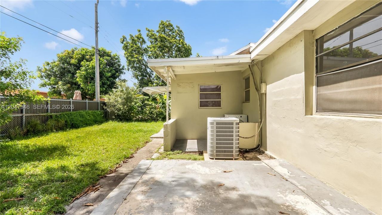 19200 NW 44th Ave, Miami Gardens, FL 33055 Photo
