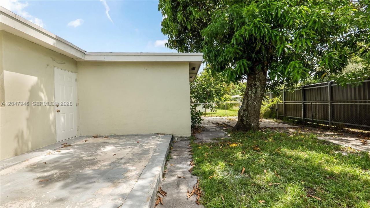 19200 NW 44th Ave, Miami Gardens, FL 33055 Photo