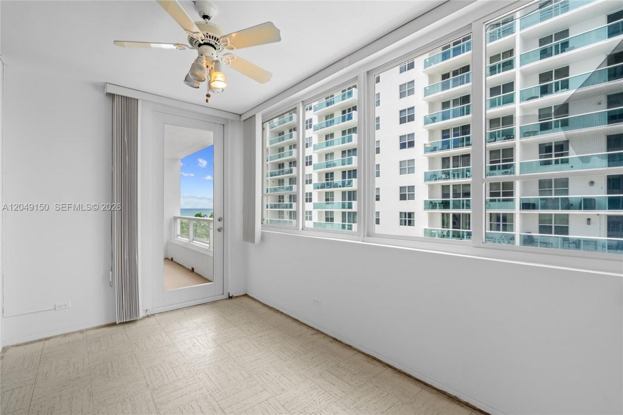 5005 Collins Ave , Unit 509, Miami Beach, FL 33140 Photo