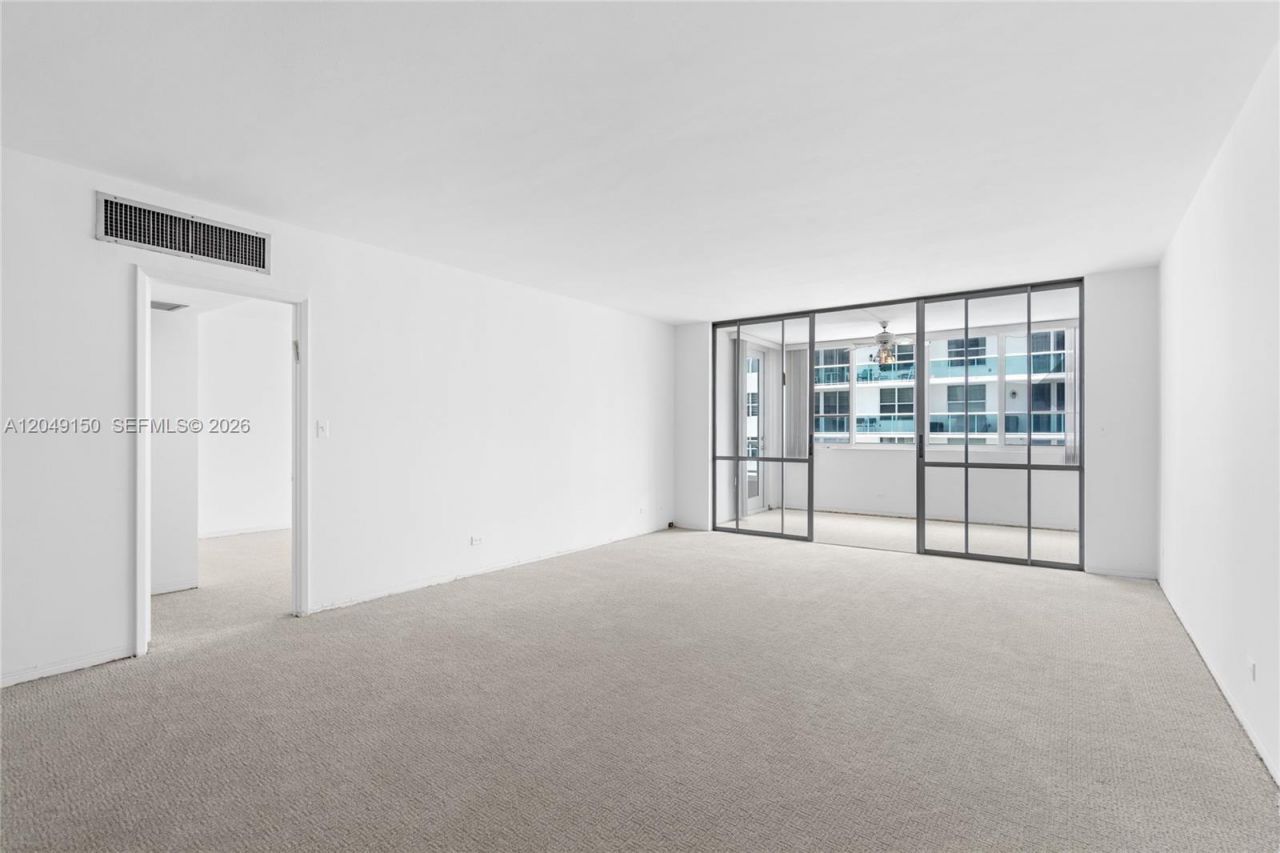 5005 Collins Ave , Unit 509, Miami Beach, FL 33140 Photo