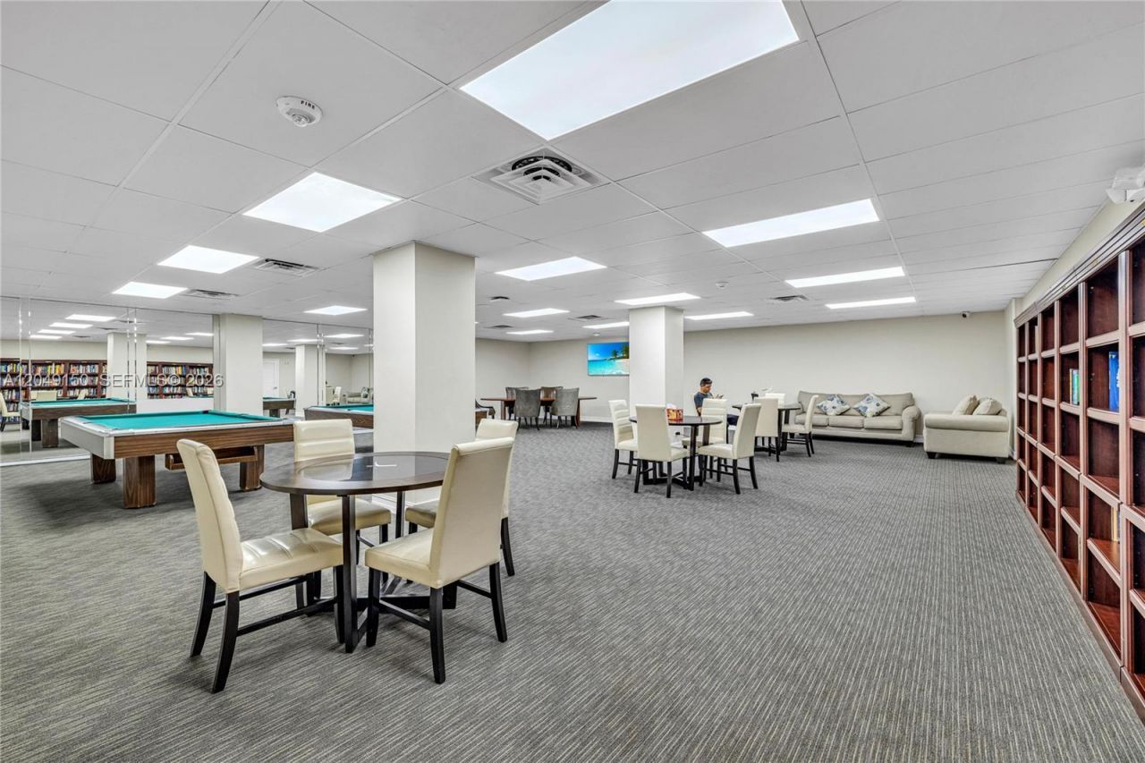 5005 Collins Ave , Unit 509, Miami Beach, FL 33140 Photo