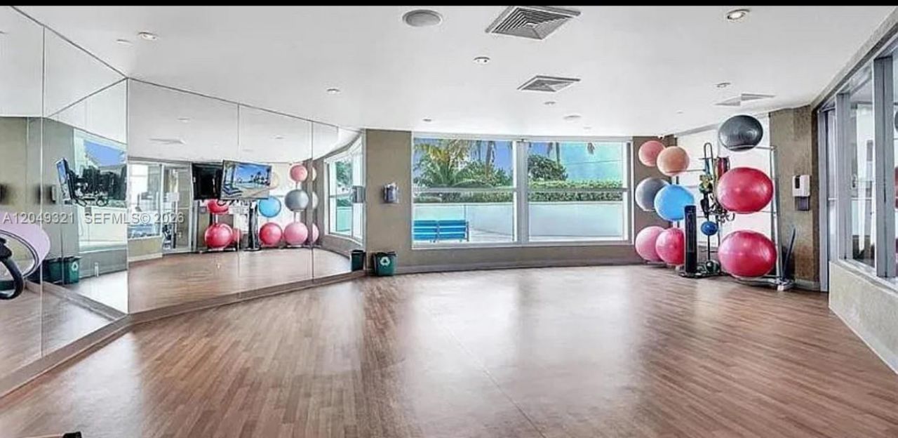 3101 S Ocean Dr , Unit 1406, Hollywood, FL 33019 Photo