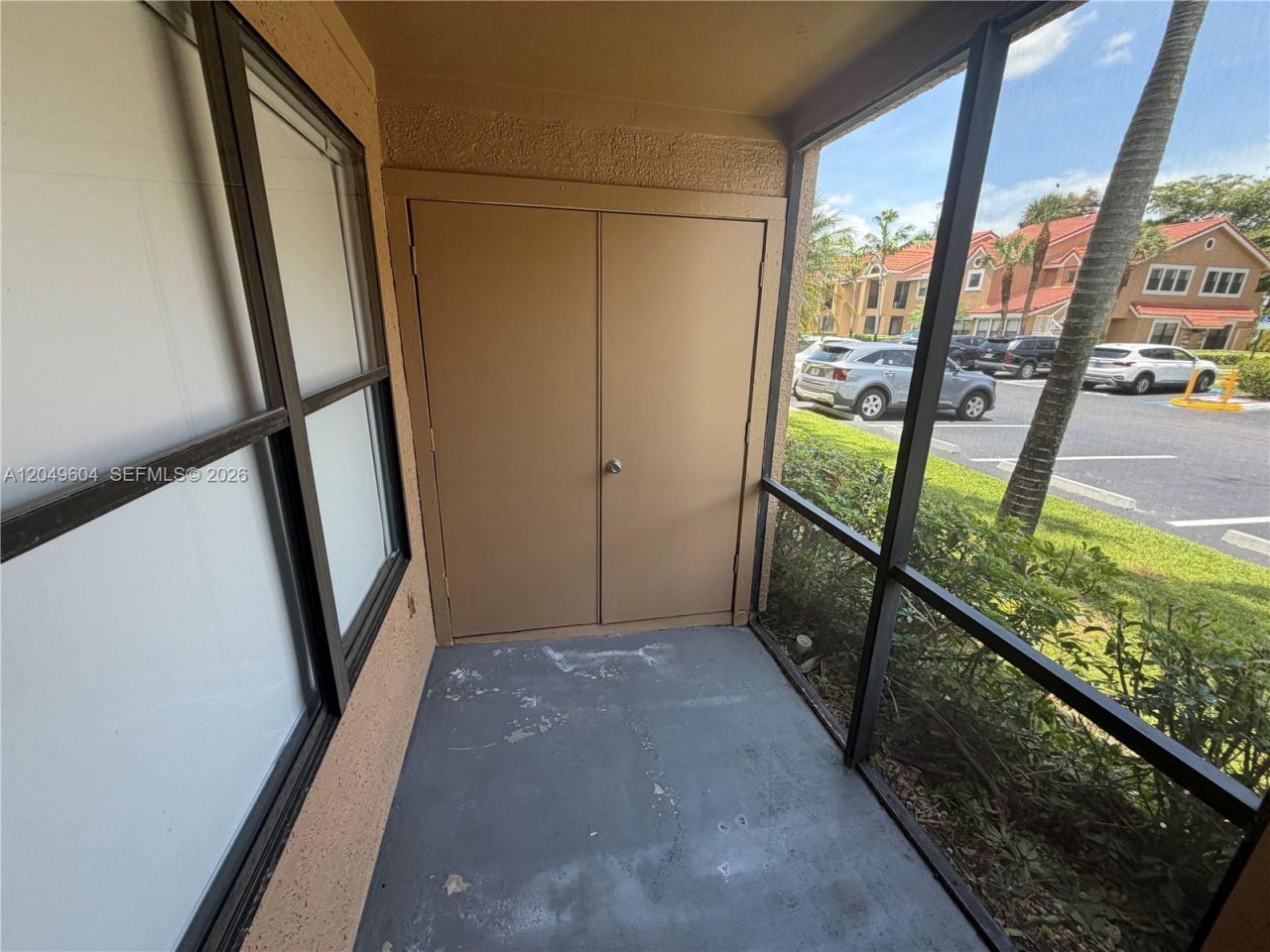 15560 SW 104th Ter, Unit 611, Miami, FL 33196 Photo