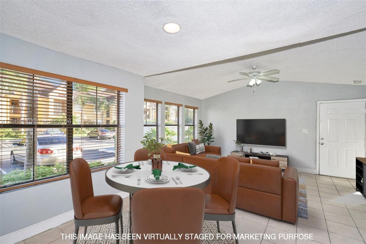 15560 SW 104th Ter , Unit 611, Miami, FL 33196 Photo