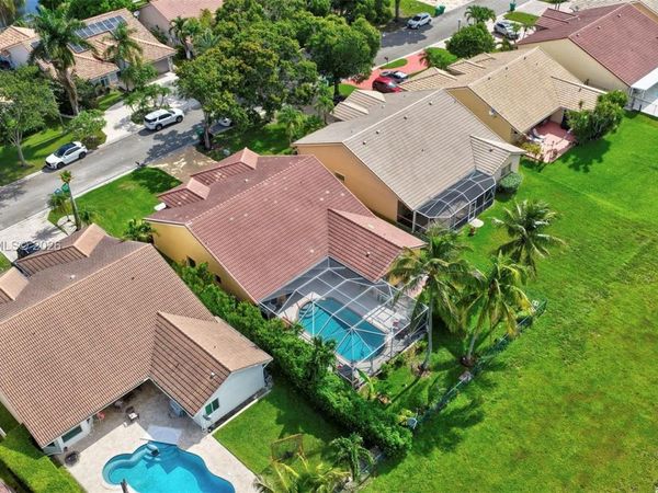 12436 SW 1st St, Coral Springs, FL 33071