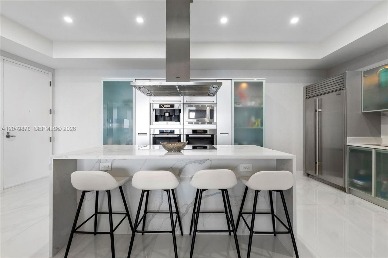 18201 Collins Ave, Unit 3504, Sunny Isles Beach, FL 33160 Photo