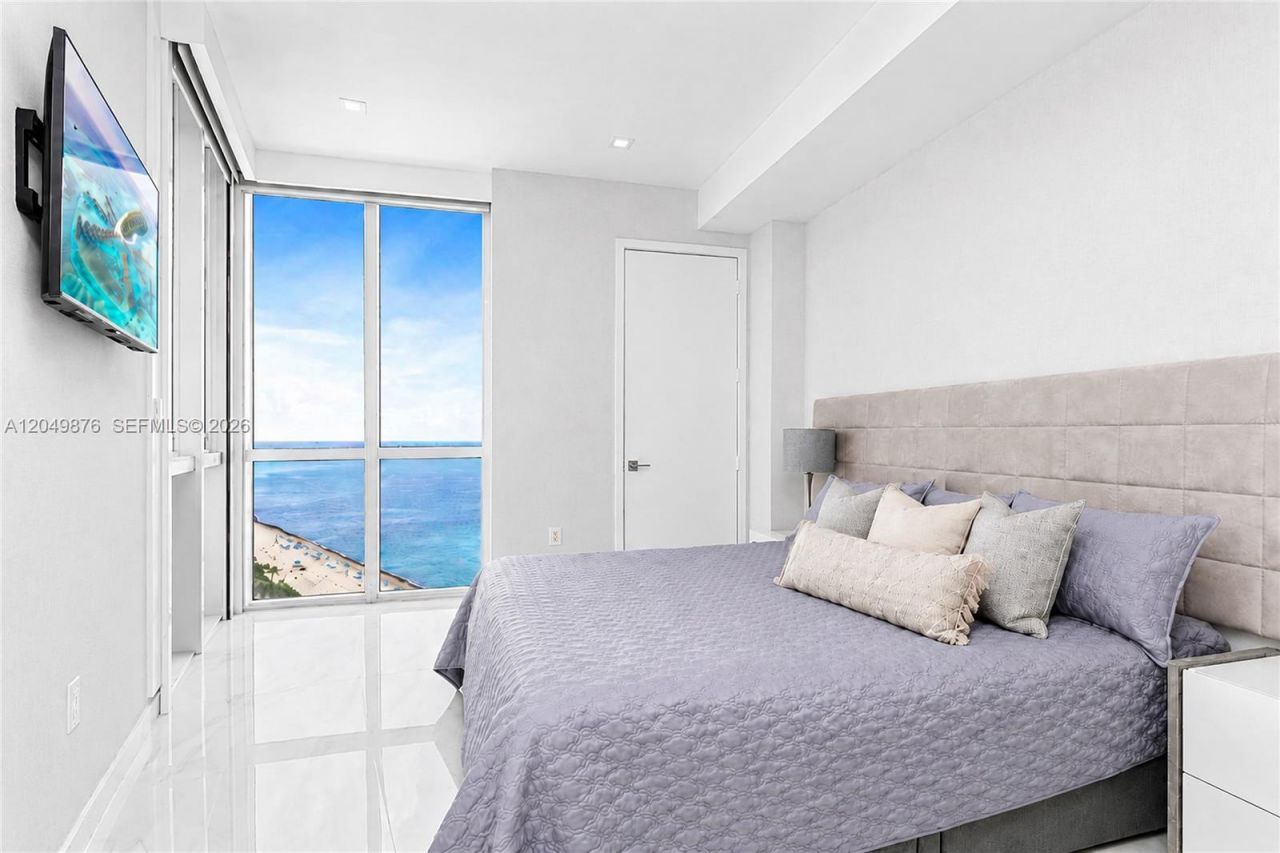 18201 Collins Ave, Unit 3504, Sunny Isles Beach, FL 33160 Photo