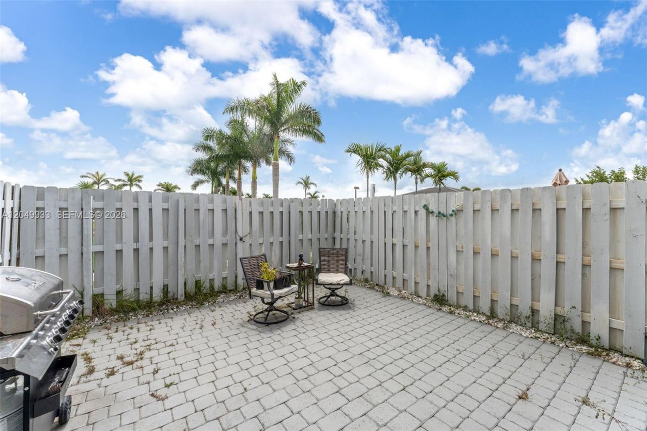 1461 SE 26th Rd , Homestead, FL 33035 Photo