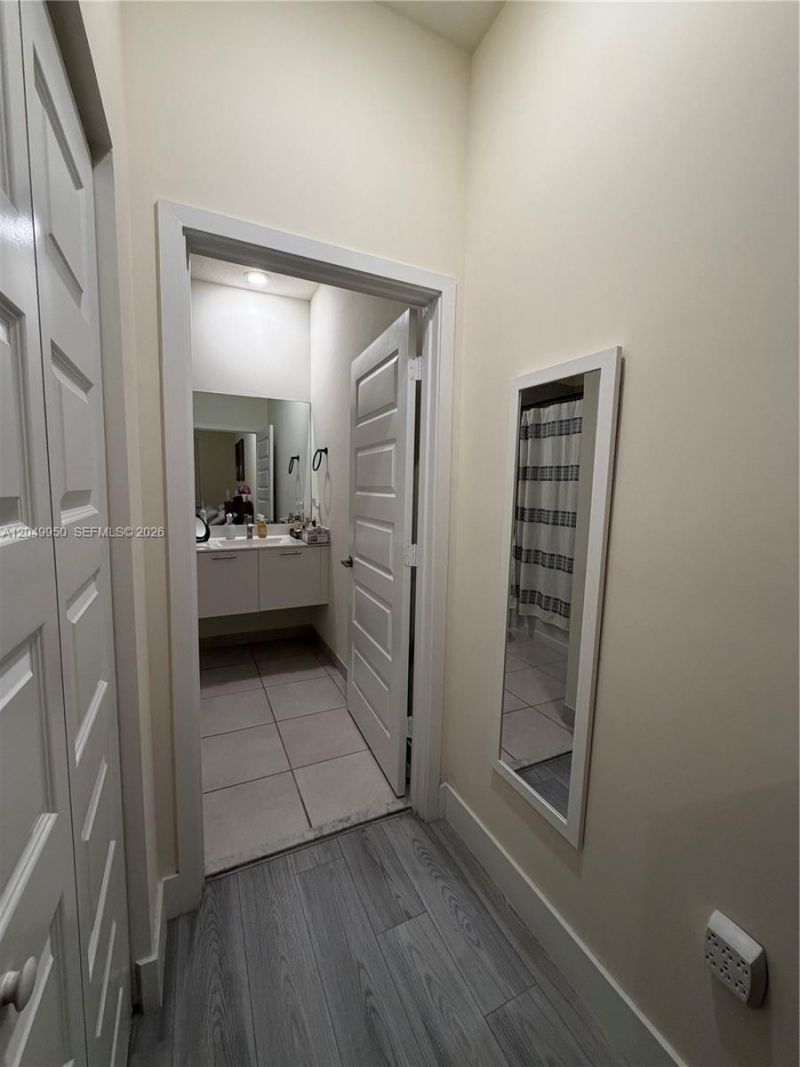 8195 NW 104th Ave , Unit 22, Doral, FL 33178 Photo