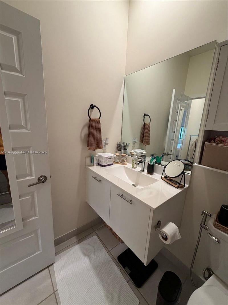 8195 NW 104th Ave , Unit 22, Doral, FL 33178 Photo