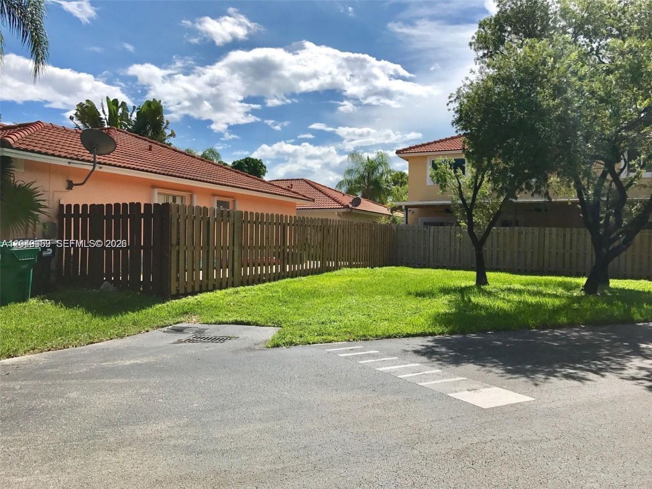 5758 NW 97th Pl, Doral, FL 33178 Photo