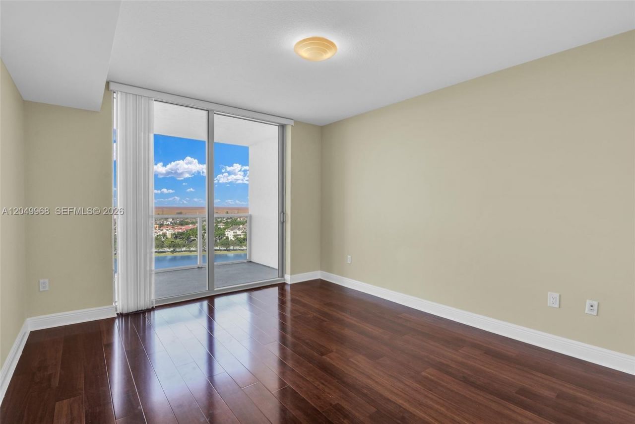 2681 N Flamingo Rd , Unit 1903S, Sunrise, FL 33323 Photo