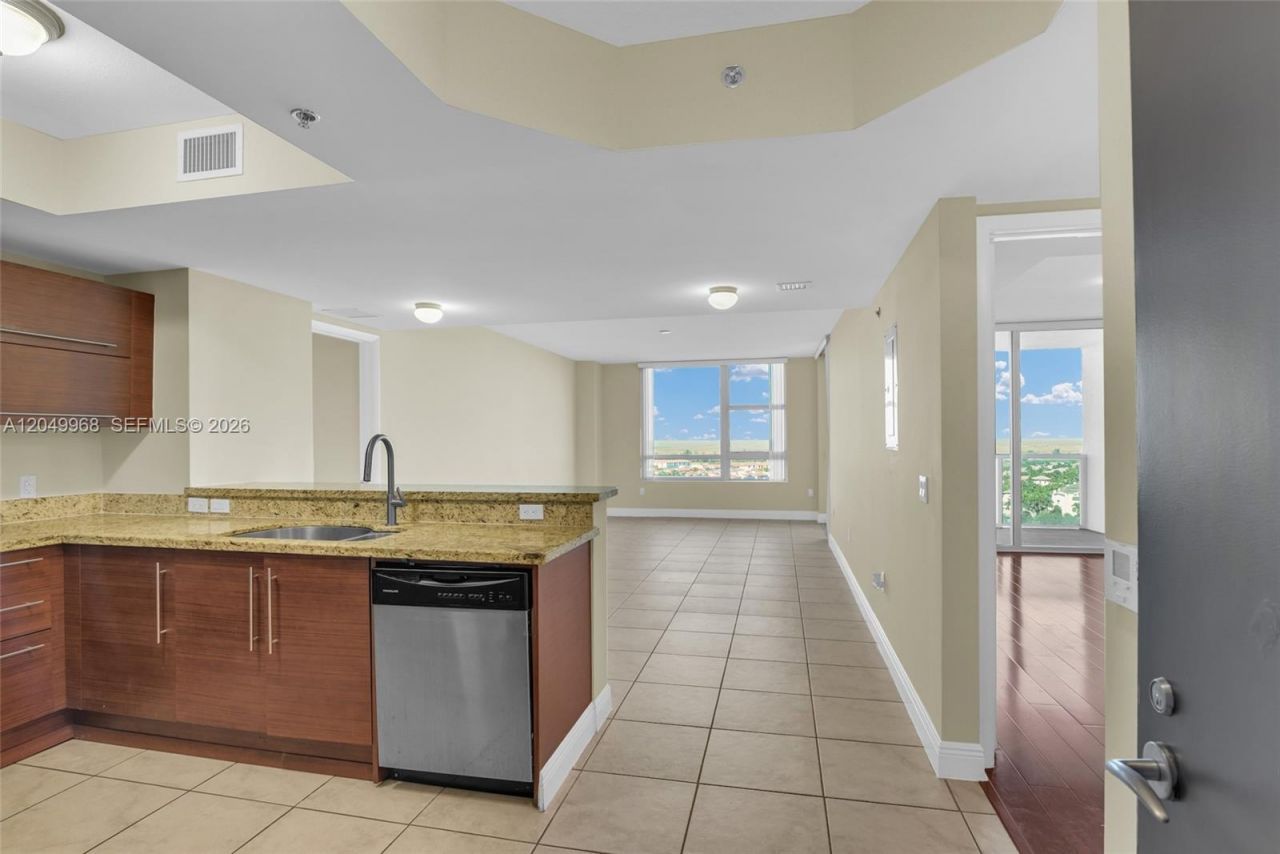 2681 N Flamingo Rd , Unit 1903S, Sunrise, FL 33323 Photo