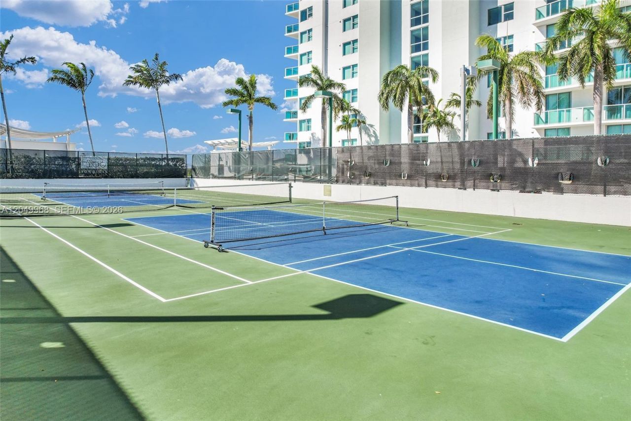 2681 N Flamingo Rd , Unit 1903S, Sunrise, FL 33323 Photo