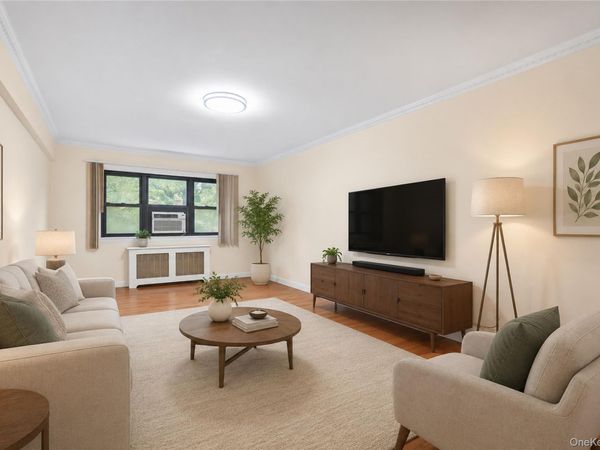 29-50 137th Street , Unit 1G, Flushing, NY 11354