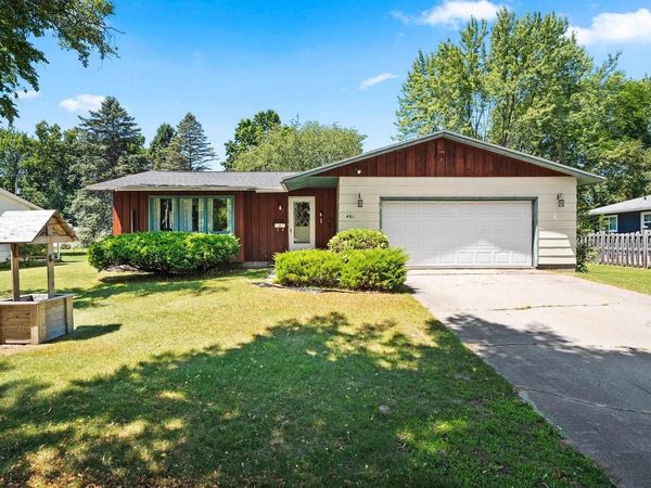 461 WELLS AVENUE, Peshtigo, WI 54157