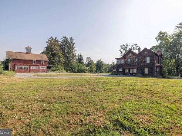 200 MAPLEHURST LANE, WILMINGTON, DE 19808