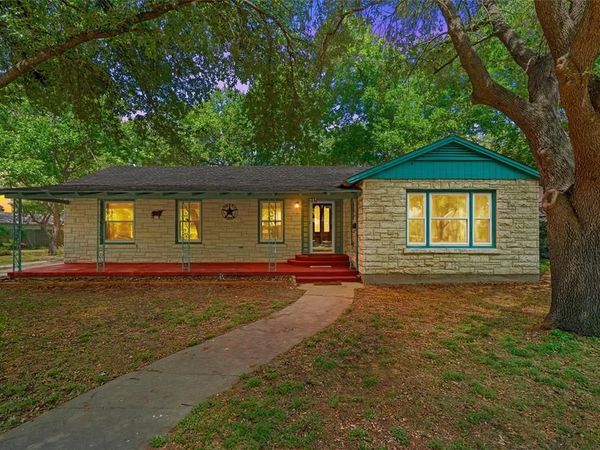207 N Marable Street, West, TX 76691