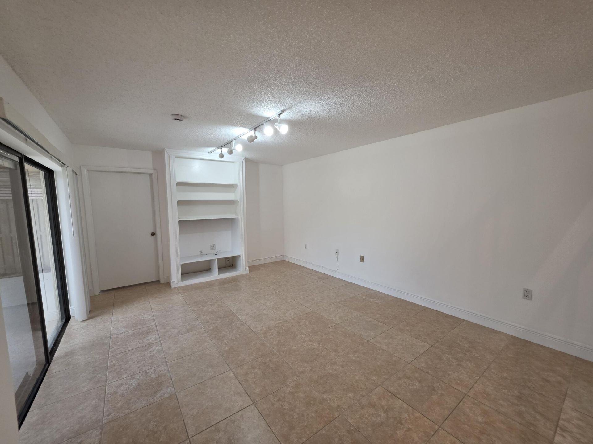 708 7th Lane, Palm Beach Gardens, FL 33418 Photo