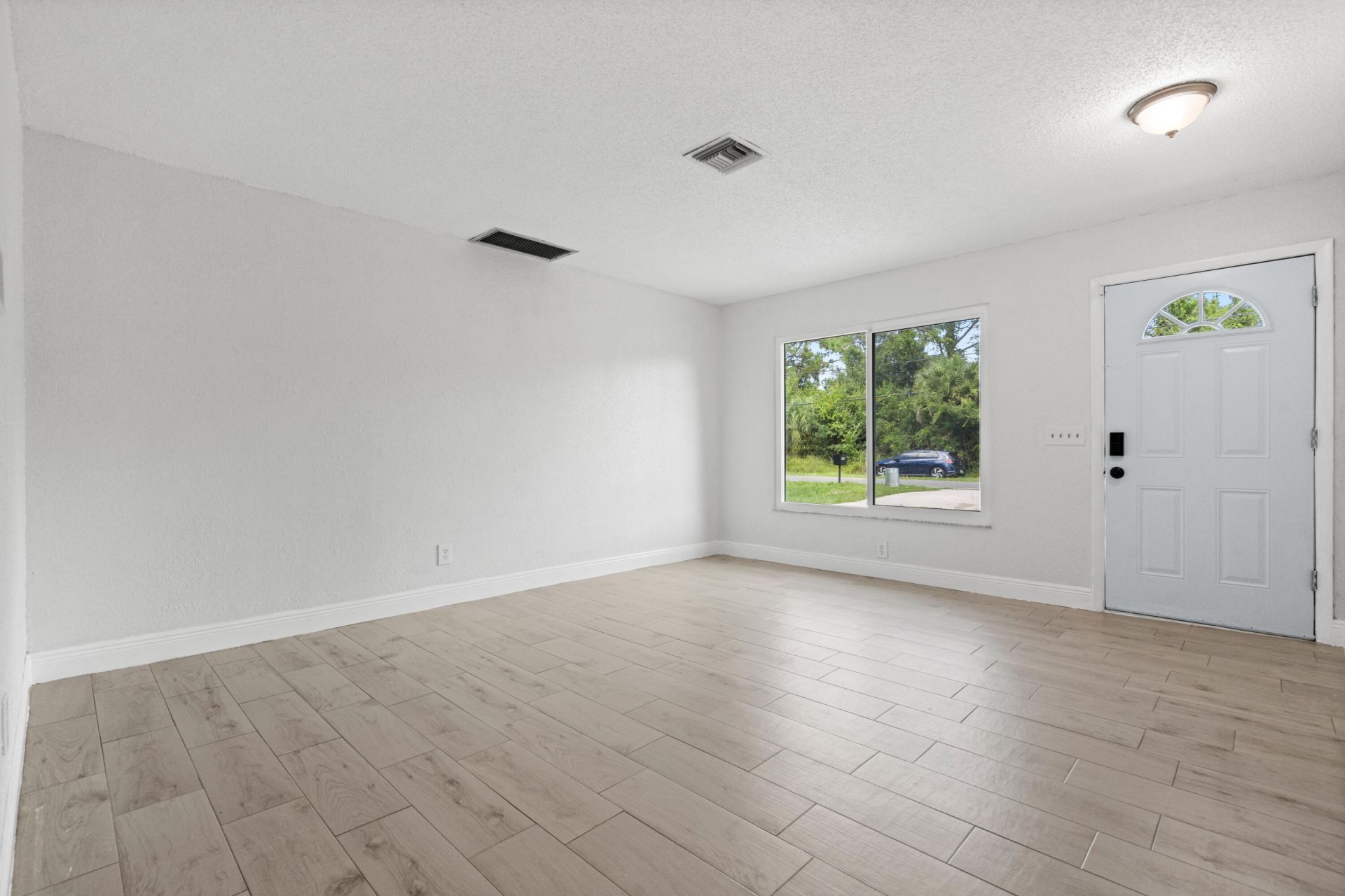 6505 Deleon Avenue, Fort Pierce, FL 34951 Photo