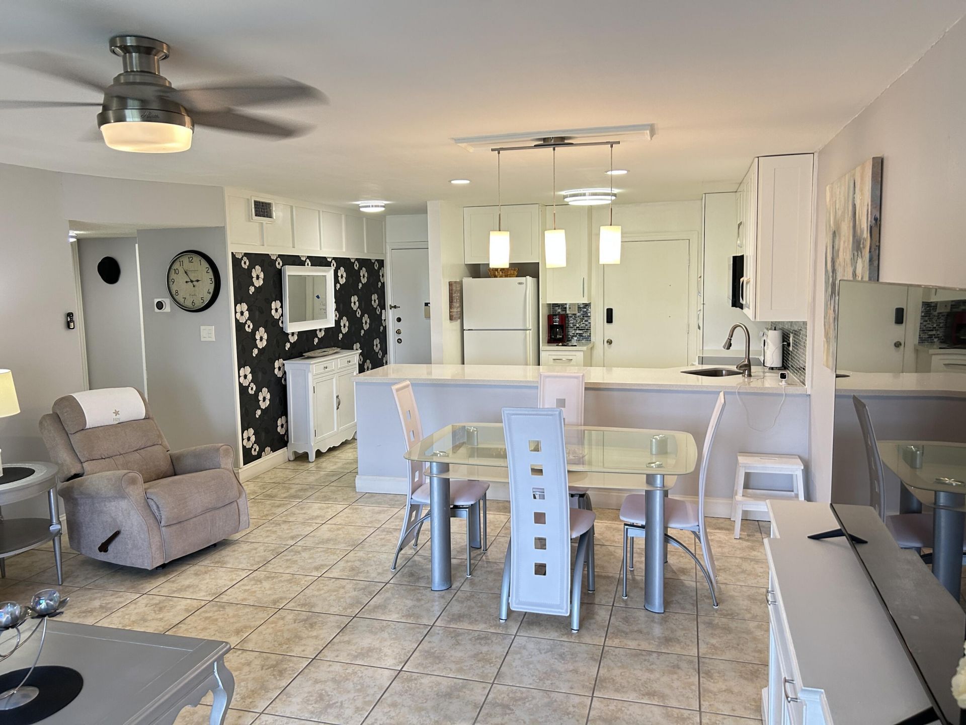 4880 NW 22nd Street, Unit 214, Lauderhill, FL 33311 Photo