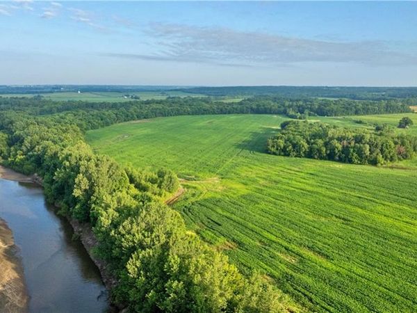 Z Highway, Pattonsburg, MO 64670
