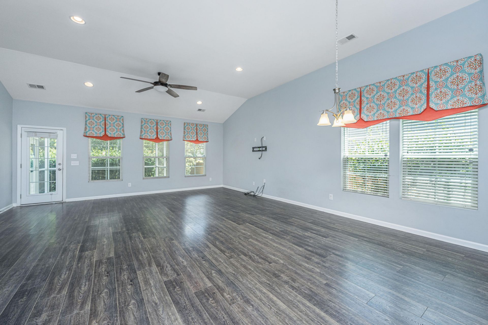 514 Tarleton Drive Photo 10