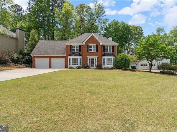 931 Grandview Way, Acworth, GA 30101