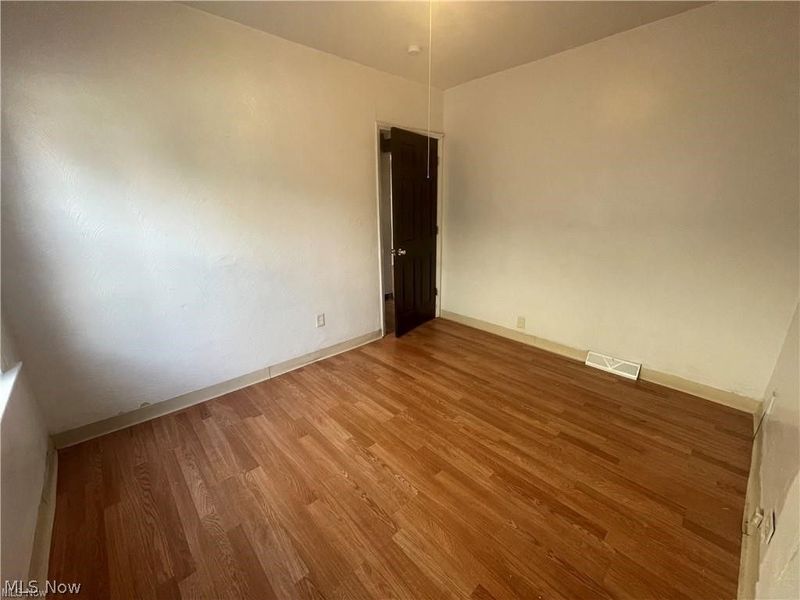 11903 Avon Avenue, Cleveland, OH 44105 Photo 19