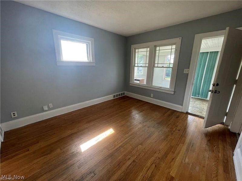 11903 Avon Avenue, Cleveland, OH 44105 Photo 20