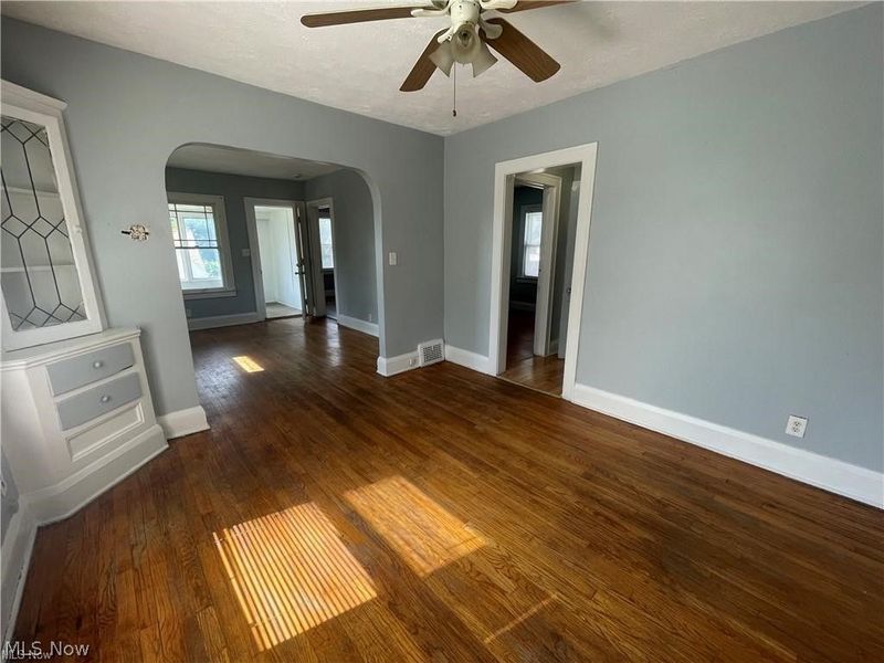 11903 Avon Avenue, Cleveland, OH 44105 Photo 26
