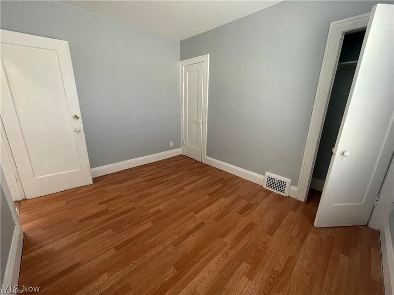 11903 Avon Avenue, Cleveland, OH 44105 Photo 32