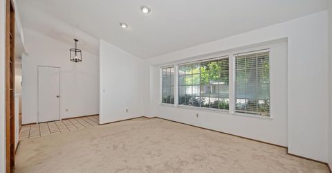6910 Paseo Del Sol Way, Elk Grove, CA 95758 Photo