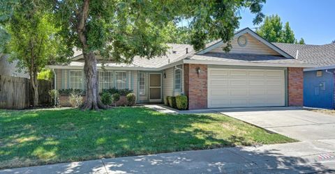 6910 Paseo Del Sol Way, Elk Grove, CA 95758 Photo