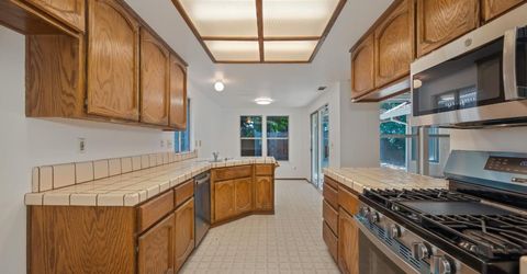 6910 Paseo Del Sol Way, Elk Grove, CA 95758 Photo