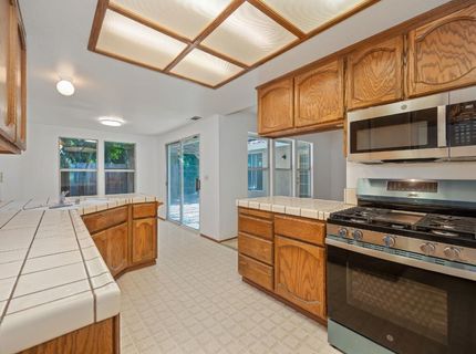 6910 Paseo Del Sol Way, Elk Grove, CA 95758 Photo