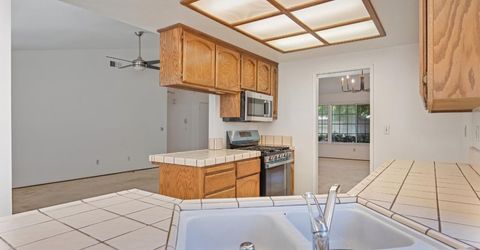 6910 Paseo Del Sol Way, Elk Grove, CA 95758 Photo
