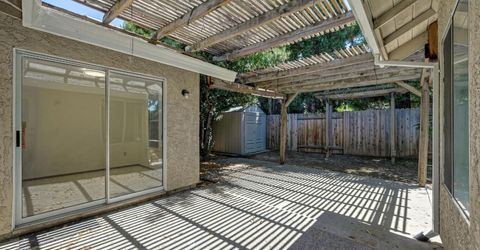 6910 Paseo Del Sol Way, Elk Grove, CA 95758 Photo