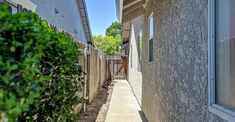 6910 Paseo Del Sol Way, Elk Grove, CA 95758 Photo