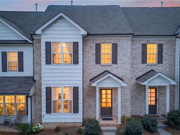 8 Nandina Drive , Greensboro, NC 27455