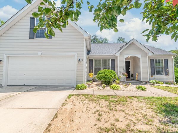 251 Summit Park Court, Kannapolis, NC 28083