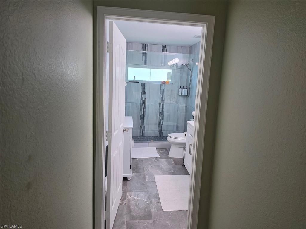 200 Diamond Cir , Unit 202, Naples, FL 34110 Photo