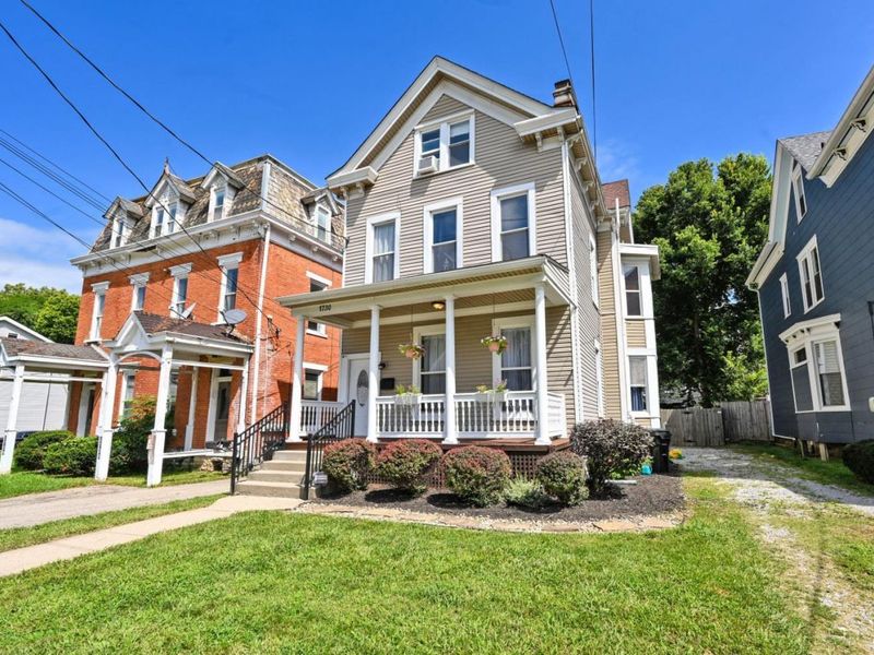 1730 Fairfax Avenue, Cincinnati, OH 45207 Photo 2
