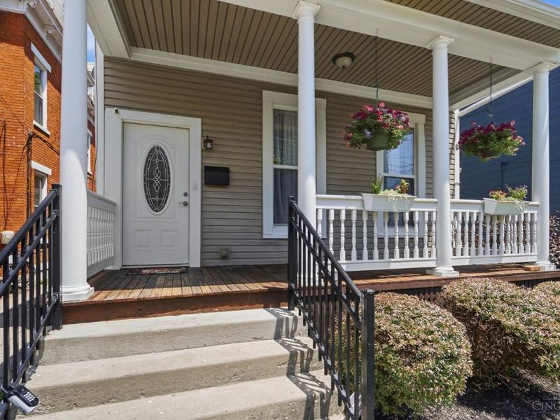 1730 Fairfax Avenue, Cincinnati, OH 45207 Photo 3